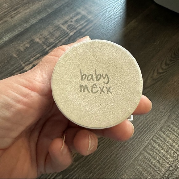 Adorable Baby Keepsake Round Boxes Set of 3 - New - Picture 4 of 7